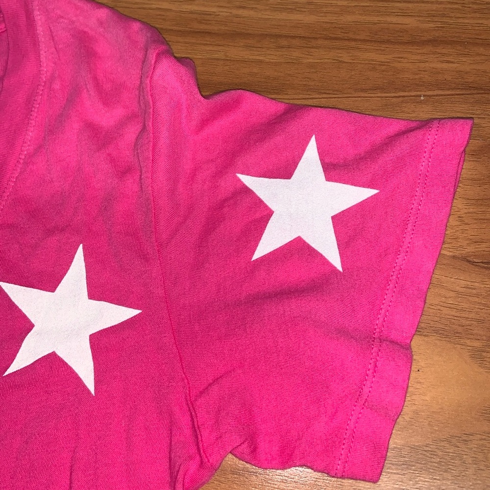 NWT Wildfox Star Print Pink V-Neck Shirt - Picture 3 of 6